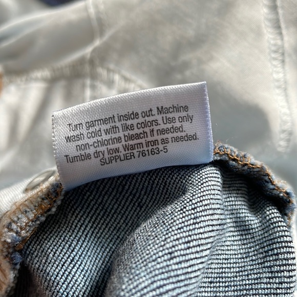 St. john's Bay straight Leg Jeans size 18/41.5"Long /20.5" waist - Picture 11 of 11